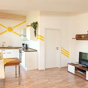 Haus Lindenfeld Apartment